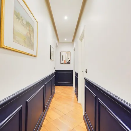 Apartment Le Versailles De